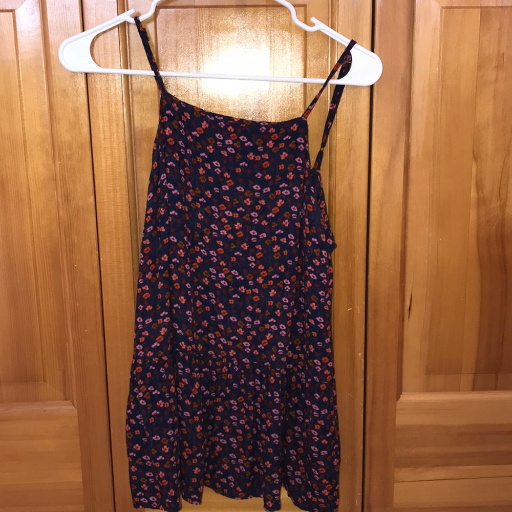 MOSSIMO PEPLUM FLORAL TANK
